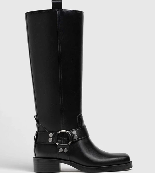 Stradivarius Siyah Kadin Çizme