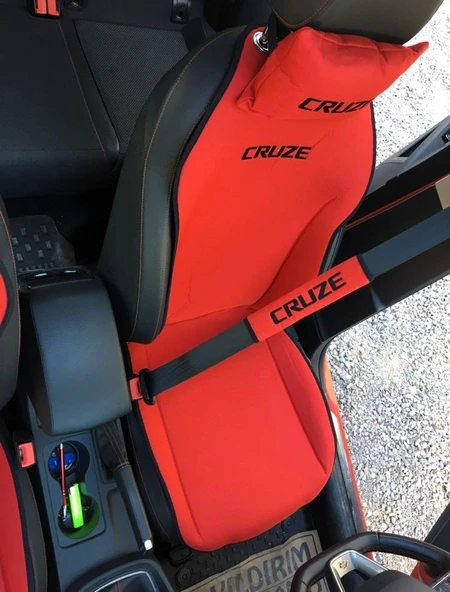 CHEVROLET CRUZE Nakışlı Ön İkili Oto Koltuk Minderi 2 Adet Boyun Yastığı 2 Adet Kemer Pedi KIRMIZI - Resim 3