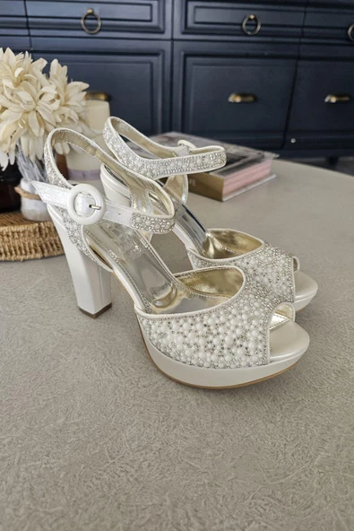 Topukla Kadın Platform Topuklu İncili Abiye Ayakkabı - Resim 3