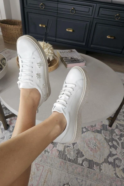 075 21 Ops Topukla Bağcıklı Taş Detaylı Spor Ayakkabı - 7