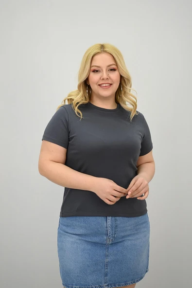 Kadın Büyük Beden Kısa Kollu Bisiklet Yaka Basic T-shirt 1965-25