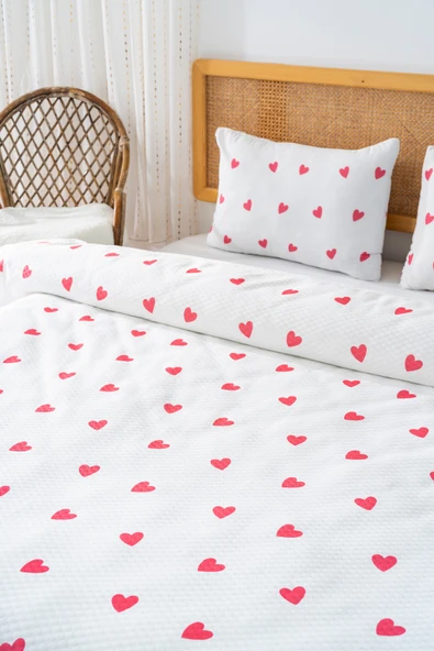 Rivaİstanbul Kırmızı Kalpli Çift Kişilik Baskılı Pike 200 x 220cm - Resim 3