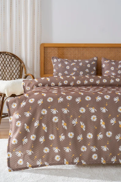 Kahve Papatyalı Çift Kişilik Baskılı Pike 200 x 220 cm