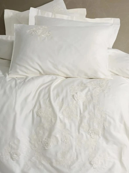 Cotton Box 3D Nakışlı Çift Kişilik Saten Nevresim Takımı Chic Ekru - Resim 2