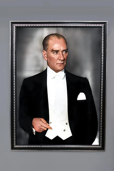 Atatürk Portesi Tablo 50x70 CM RENKLİ 50 X 70
