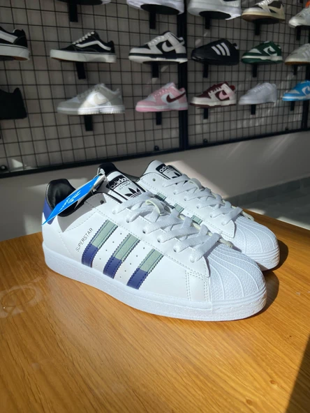 Adidas Süperstar Essential Premium - 4