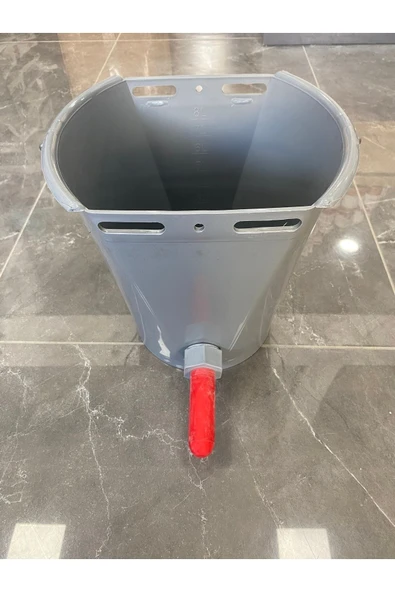 Buzağı Süt Emzirme Içirme Kovası Tek Emzikli