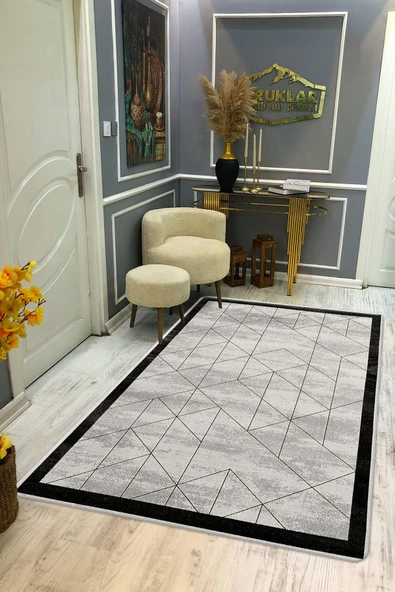 Kaymaz Taban Yıkanabilir Dijital Baskı Dekoratif Modern Geometrik Çizgili Desenli Halı RENKLİ 140 X 200