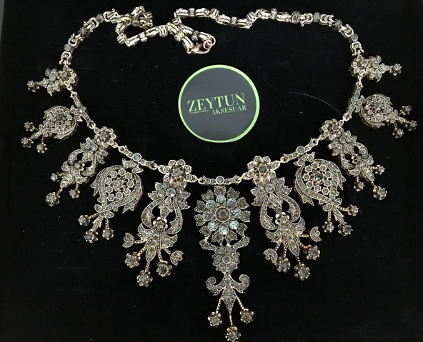 ZEYTUN AKSESUAR ELMAS MONTÜRLÜ GERDANLIK