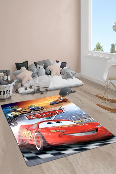 Kaymaz Taban Yıkanabilir McQueen Man Desenli Çocuk Halısı RENKLİ 80 X 200