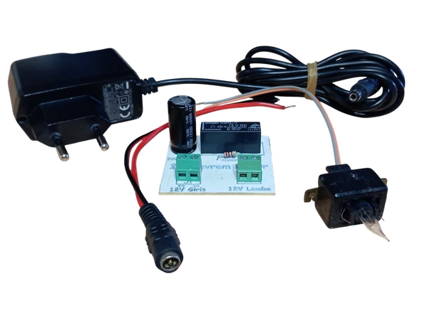 İlk Devrem Adaptörlü Soketli Lambalı Flaşör Devresi - Monteli - Resim 2