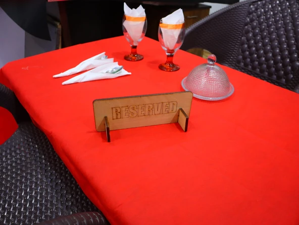 DeepCraft Ahşap Masa Rezerve Yazısı Restoran & Kafe Rezerve - 3