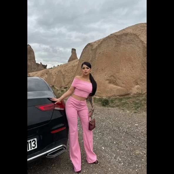 Madonna yaka bol paça pantolonlu takım - 4