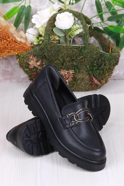 Fort 35819 Siyah Cilt Toka Detaylı Rahat Loafer Kadın Ayakkabı
