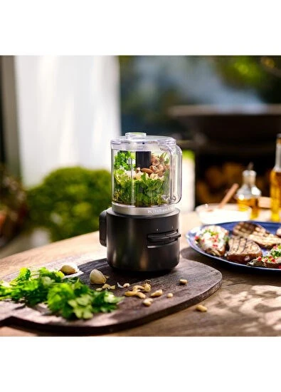 Kitchenaid Go Siyah Kablosuz Serisi Bataryalı Mini Mutfak Robotu - Resim 5
