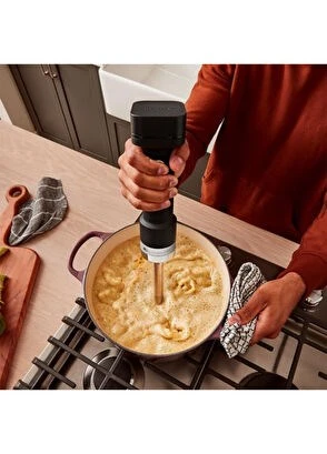 Kitchenaid Go Siyah Kablosuz Serisi Bataryalı El Blenderı - Resim 4