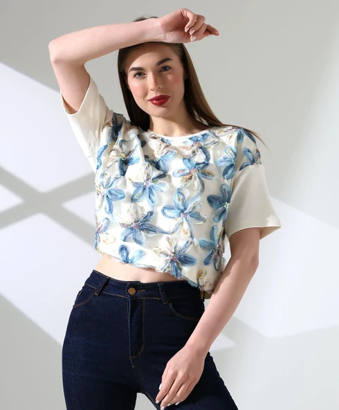 Çiçek Tül Detaylı Nakışlı Bluz T-shirt - 7
