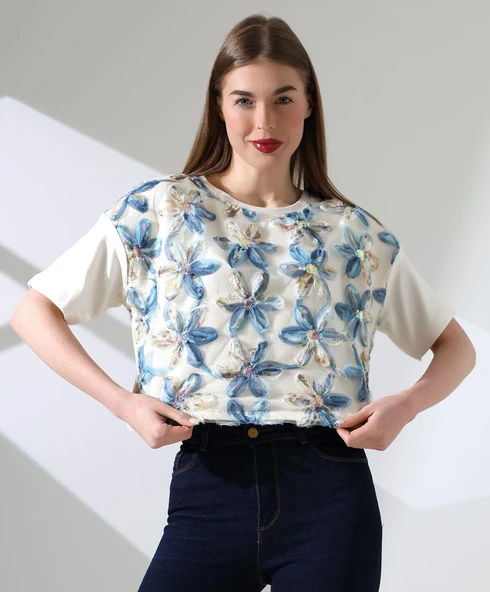 Çiçek Tül Detaylı Nakışlı Bluz T-shirt - 6
