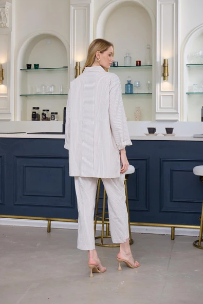 NAKIŞ DETAYLI ÇİZGİLİ TAKIM - 3