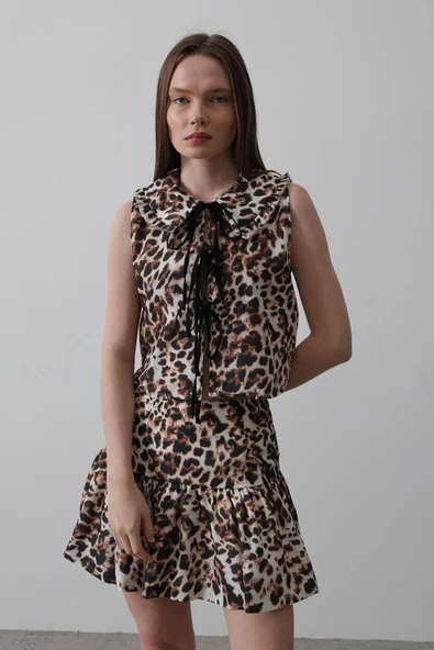 Fiyonk Detaylı Bluz - Leopar