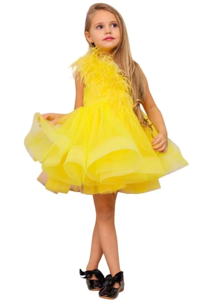 Kız Çocuk Omuzdan Göğse Tüylü Tek Omuz Eteği Kabarık Tüllü Sarı Abiye - Resim 4