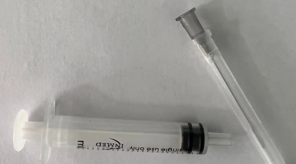 İNMED Enjektör 2ml 0.40x0.40 Kısa Uç Kilitsiz 1000 Adet