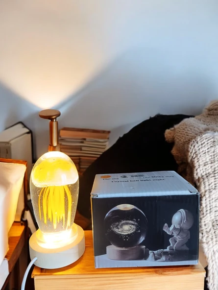 Ahşap altlıklı ışıklı küre - Resim 2