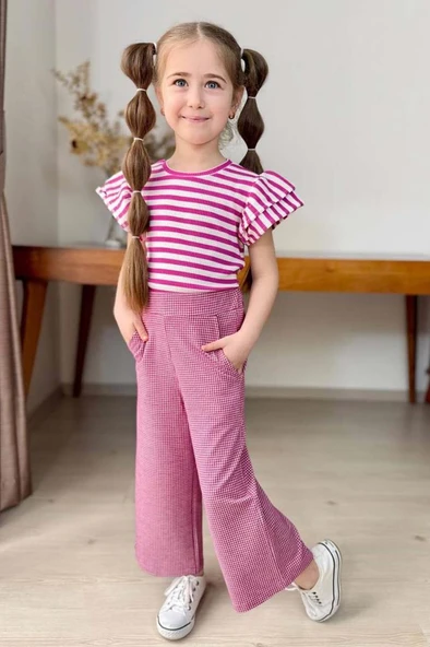 Kız Çocuk Yatay Çizgiler Kolsuz Omuzları Fırfırlı Bluz Pötikare Kumaş Pantolon Pembe Alt Üst Takım - Resim 2