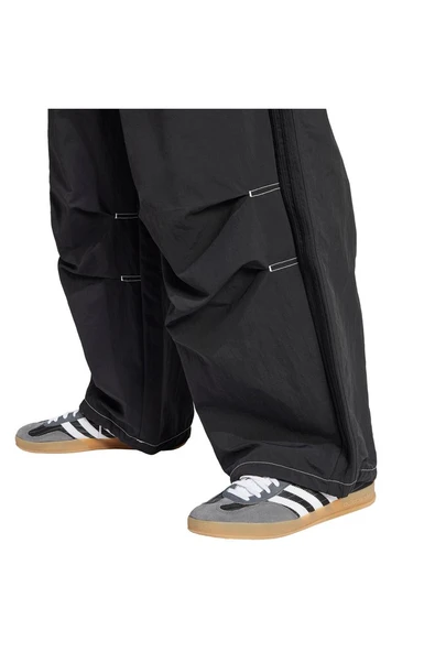 adidas Erkek  Siyah  Eşofman Altı PARACHUTE PANT JD5415 - 6