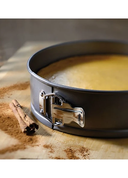 Kitchenaid Springform Gri Yuvarlak Kelepçeli Kek Kalıbı 24 cm - 3