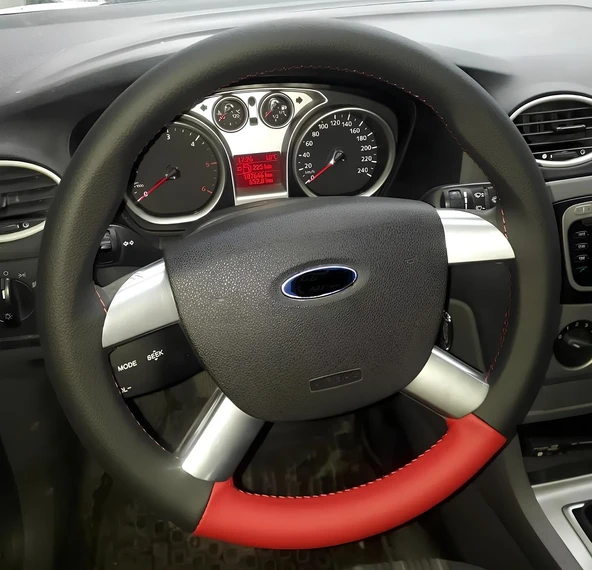 DİKİŞLİ DİREKSİYON KILIFI SİYAH DERİ KIRMIZI DERİ KIRMIZI DİKİŞLİ F. FOCUS İÇİN ürün görseli