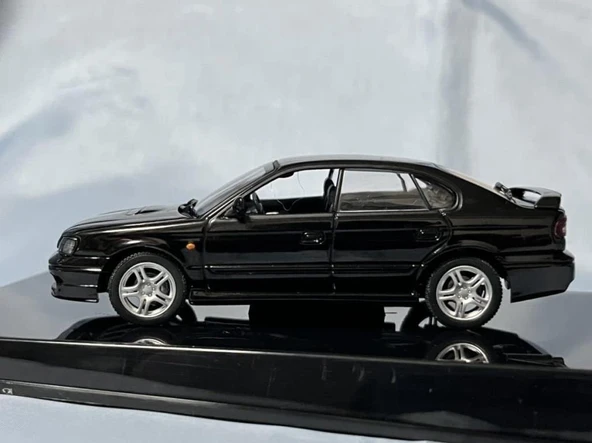 Autoart Subaru Legacy B4 99 1/43 Model Araba