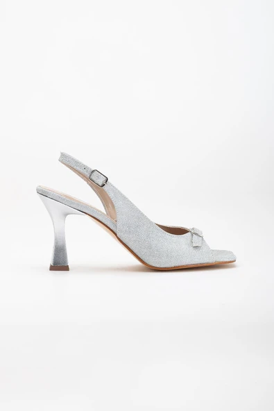 Büyük Numara Kadeh Topuk Gri Kadın Topuklu Sandalet - Resim 3