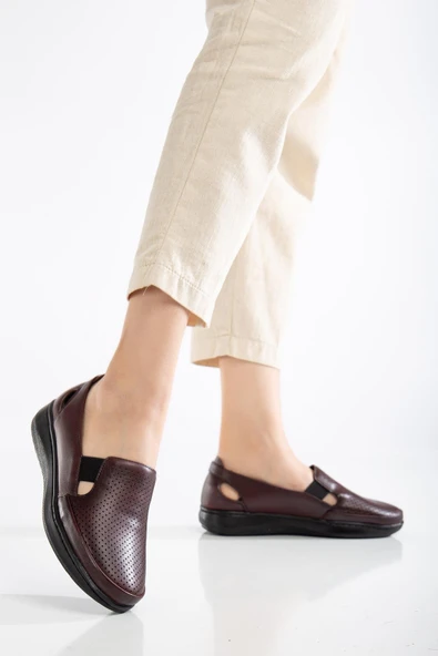 Hakiki Deri Büyük Numara Ortopedik Kadın GÜnlük Ayakkabı Bordo Lazer Baskılı Yan Pencereli - Resim 2