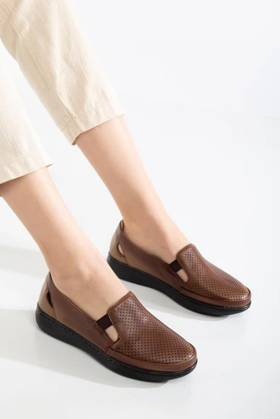 Hakiki Deri Büyük Numara Ortopedik Kadın GÜnlük Ayakkabı Vizon Lazer Baskılı Yan Pencereli - Resim 2