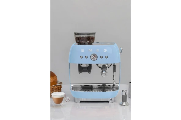 Smeg Pastel Mavi Espresso Kahve Makinesi 50's Style - 5