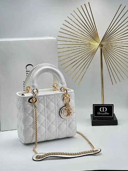 CRISTIAN DIOR LADY SMALL SIZE 19/16 CM (13)