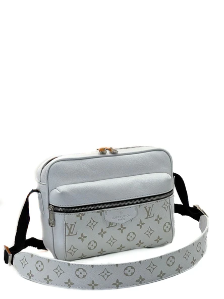 LOUIS VUITTON SHOULDERS BAG SIZE  23/20 CM 1