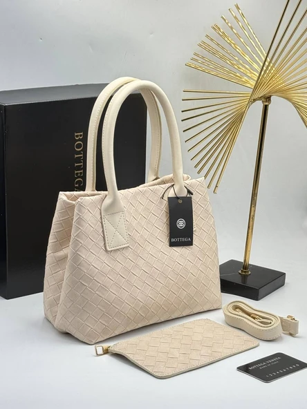 BOTTEGA VENETA WITH NEW COLOUR SIZE 34/20 CM (3)