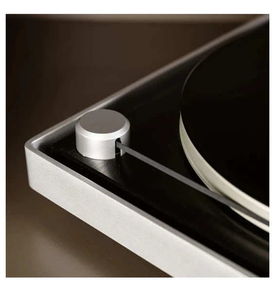 LENCO L-455BK - Görünür kayış tahrikli, fırçalanmış alüminyum çerçeveli ve Ortofon 2M RED kartuşlu döner tabla - Siyah - 7