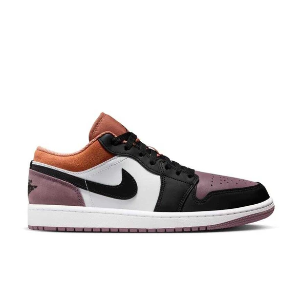 Air Jordan 1 Low SE Erkek Basketbol Ayakkabısı FB9907-102