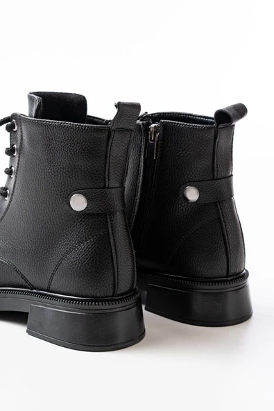 02-2003 Siyah Bağcıklı Fermuarlı Günlük Kadın Bot - Resim 5