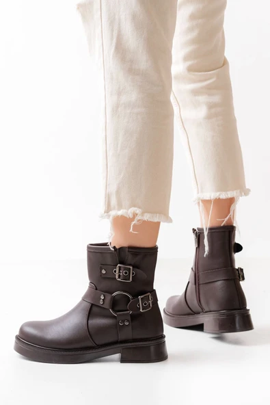 02-2013 Kahverengi Toka Aksesuarlı Fermuarlı Günlük Kadın Bot - Resim 2