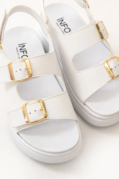 24422-1185 Beyaz Dolgu Topuk Kadın Sandalet - Resim 4