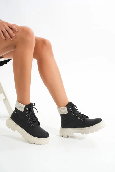 Lmç-2045 Siyah-bej Taban Bağcıklı Kalın Taban Kadın Günlük Bot ürün görseli