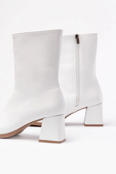 Msk-032 Beyaz Topuklu Fermuarlı Kadın Bot - 4