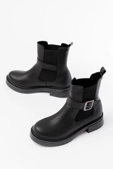 02-2004 Siyah Toka Aksesuarlı Lastikli Günlük Kadın Bot - Resim 4