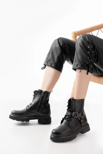 508-3038 Siyah Toka Aksesuarlı Fermuarlı Günlük Kadın Bot - Resim 2