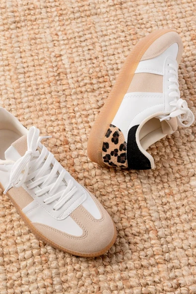 M-6006 Beyaz Garni Leopar Desenli Bağcıklı Termo Taban Günlük Kadın Spor - Resim 3