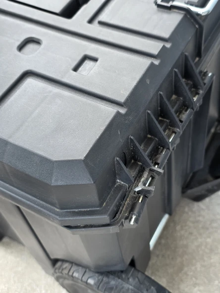 Dewalt TSTAK Ağır Hizmet Tipi Tekerlekli Derin Takım Çantası DW004 (Çıtır Darbeli) - Resim 9